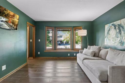 4166 Parkridge Drive, White Bear Lake, MN 55110
