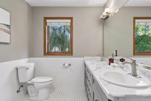 4166 Parkridge Drive, White Bear Lake, MN 55110