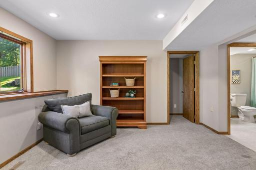 4166 Parkridge Drive, White Bear Lake, MN 55110