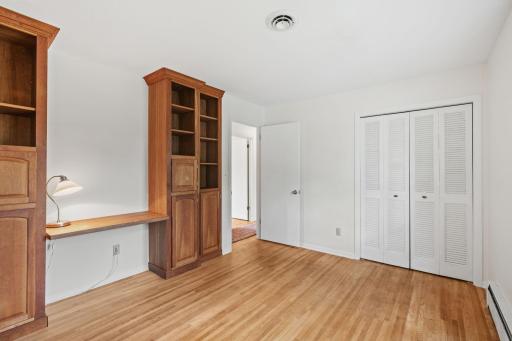 5705 Lois Lane, Edina, MN 55439