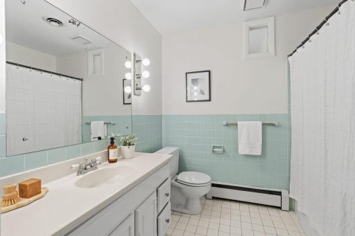 5705 Lois Lane, Edina, MN 55439
