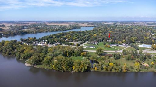 1275 Rolling Oaks Lane NW, Hutchinson, MN 55350