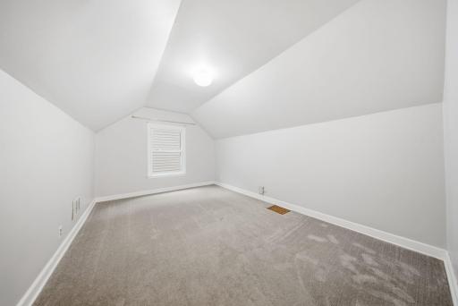 2800 Georgia Avenue S, Saint Louis Park, MN 55426