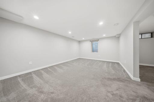 2800 Georgia Avenue S, Saint Louis Park, MN 55426