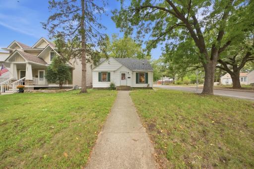 2800 Georgia Avenue S, Saint Louis Park, MN 55426
