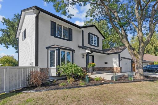 4936 Poppy Lane, Minneapolis, MN 55435