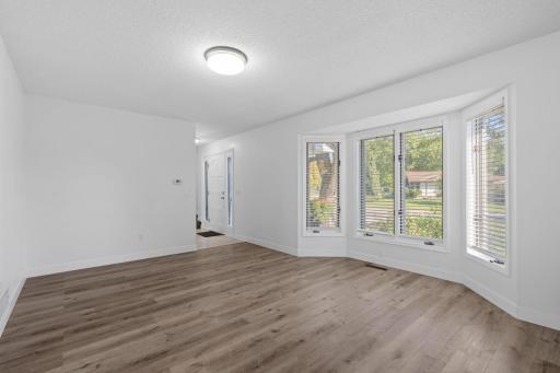 4936 Poppy Lane, Minneapolis, MN 55435