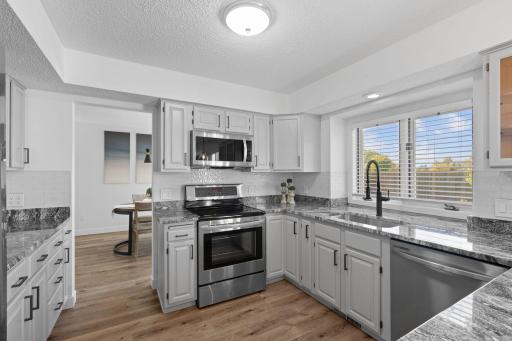 4936 Poppy Lane, Minneapolis, MN 55435