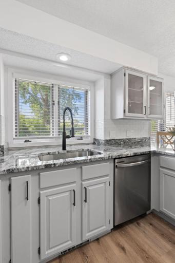 4936 Poppy Lane, Minneapolis, MN 55435