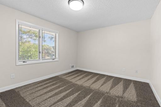 4936 Poppy Lane, Minneapolis, MN 55435