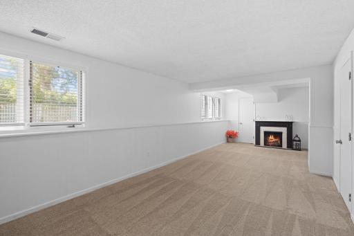 4936 Poppy Lane, Minneapolis, MN 55435