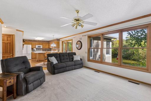 19015 31st Avenue N, Plymouth, MN 55447