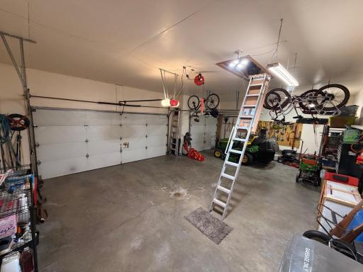 19015 31st Avenue N, Plymouth, MN 55447