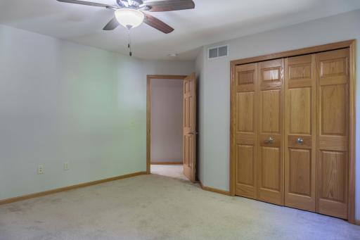 5450 Raven Point Road, Prior Lake, MN 55372