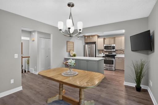 10251 Berkshire Road, Bloomington, MN 55437