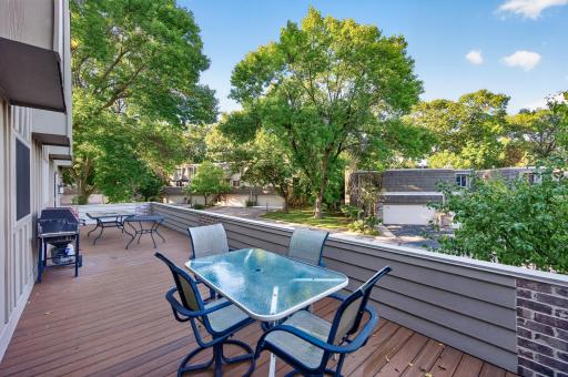 10251 Berkshire Road, Bloomington, MN 55437