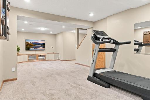 82-web-or-mls-4875_Cottonwood_Lane_North_Plymouth_03471.jpg
