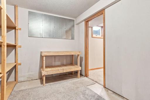 85-web-or-mls-4875_Cottonwood_Lane_North_Plymouth_03486.jpg