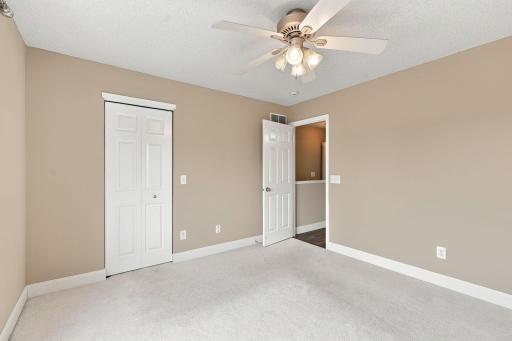 23-web-or-mls-7290 147th Ln NW-23.jpg