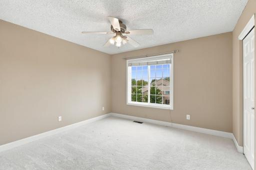 22-web-or-mls-7290 147th Ln NW-22.jpg