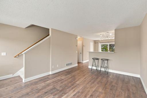 12-web-or-mls-7290 147th Ln NW-12.jpg