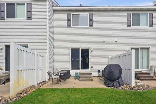 9-web-or-mls-7290 147th Ln NW-9.jpg