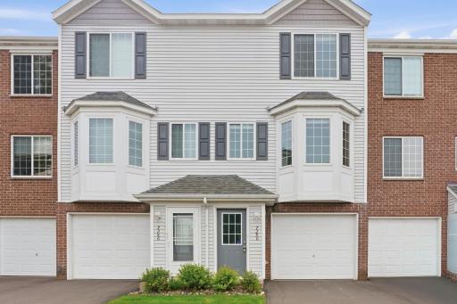 3-web-or-mls-7290 147th Ln NW-3.jpg