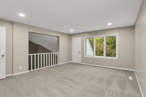 7 Wellesley Place, Edina, MN 55436