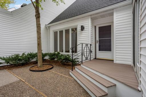 7 Wellesley Place, Edina, MN 55436