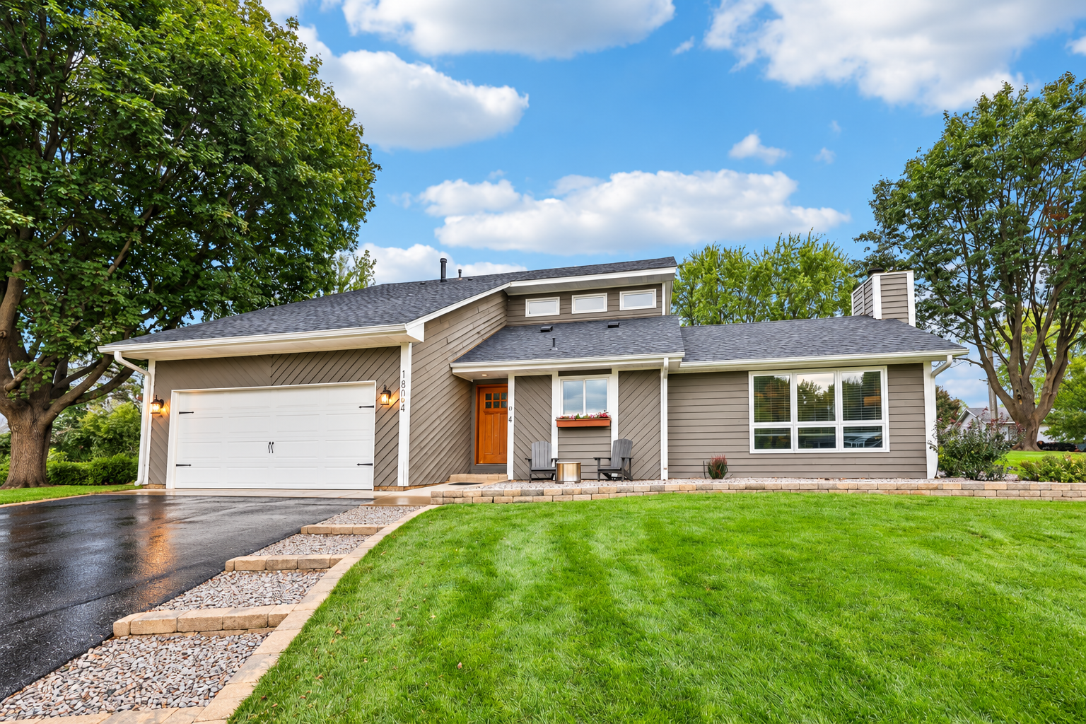 Property photo for 18064 84th Avenue N, Maple Grove, MN 55311