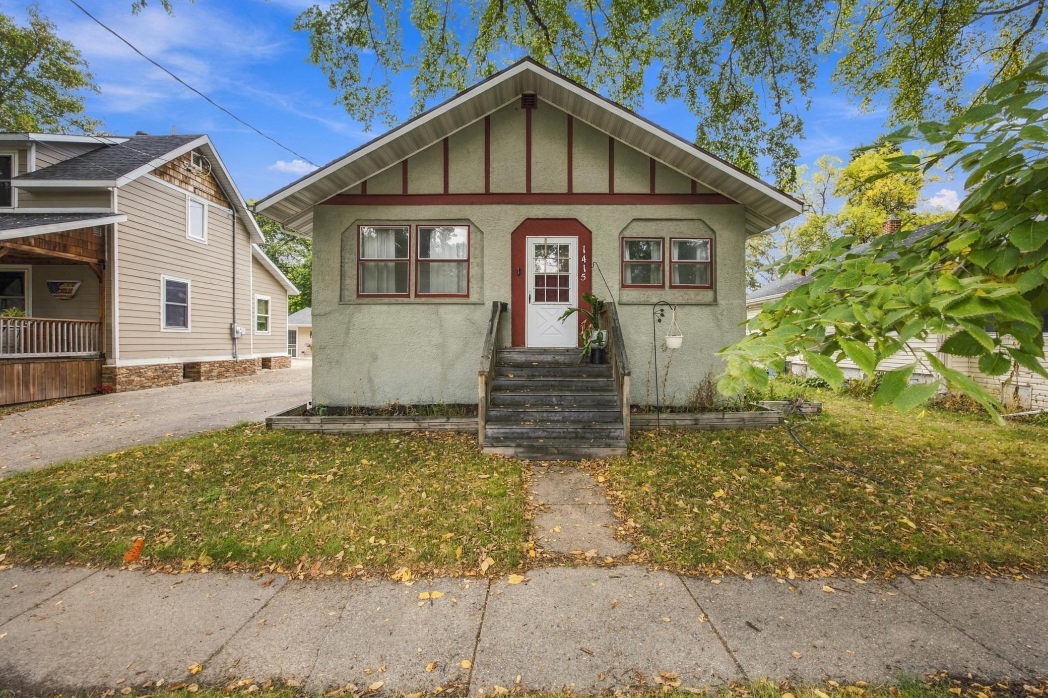 Property photo for 1415 8th Avenue S, Fargo, ND 58103