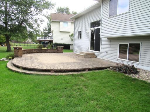 Wonderful paver patio off the dining area.
