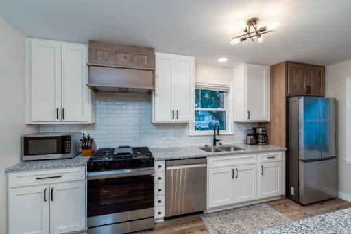 1204 N 4th Street, Mankato, MN 56001