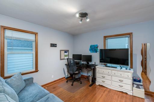 1204 N 4th Street, Mankato, MN 56001