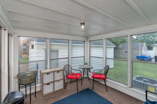 1204 N 4th Street, Mankato, MN 56001
