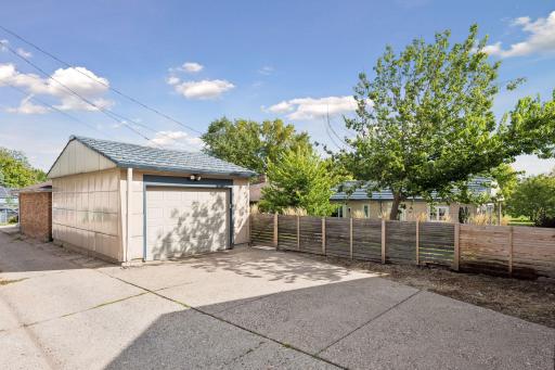 1. The rare matching porcelain-enameled steel garage is an exceptional architectural detail.