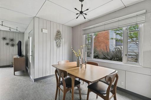 A bright dining space with a strong connection to the homeâs original design.