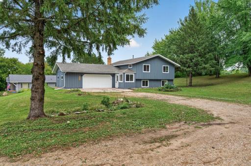 8853 17th Street SE, Buffalo, MN 55313
