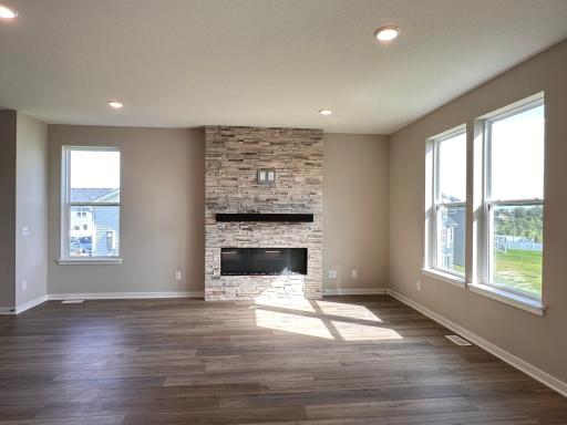 6307 Highland Hills Avenue S, Cottage Grove, MN 55016