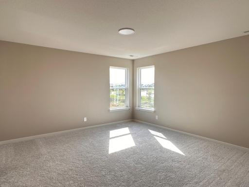 6307 Highland Hills Avenue S, Cottage Grove, MN 55016