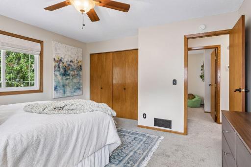 6364 Crosby Avenue, Inver Grove Heights, MN 55076