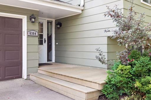 6364 Crosby Avenue, Inver Grove Heights, MN 55076