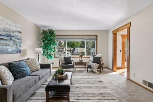 6364 Crosby Avenue, Inver Grove Heights, MN 55076