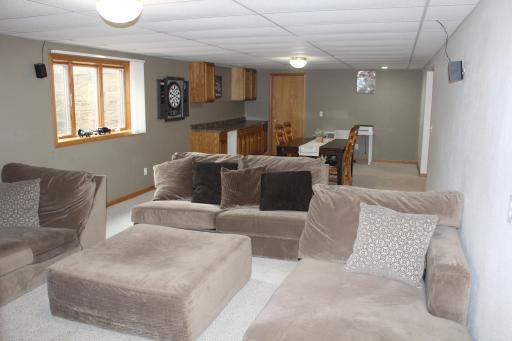 705 Eagle Drive SW, Melrose, MN 56352