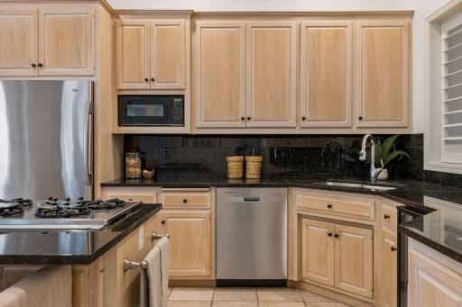 7238 Lewis Ridge Parkway, Edina, MN 55439