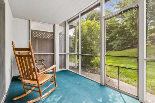 7238 Lewis Ridge Parkway, Edina, MN 55439