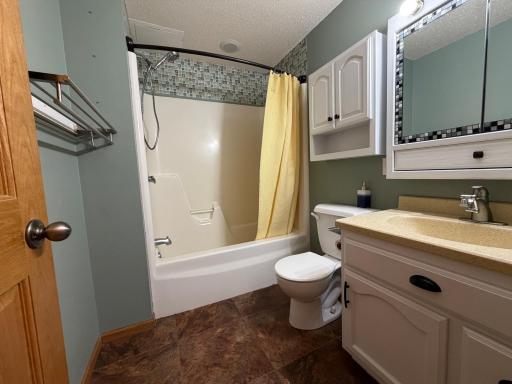 60 Down Stairs Bath.JPG