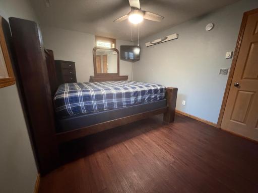 56 Bed Room 5.JPG