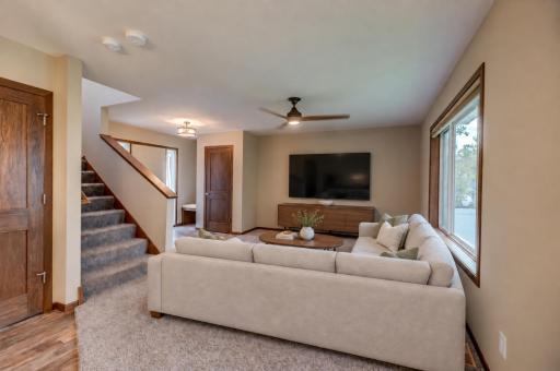 556 Pleasant Drive, Prescott, WI 54021
