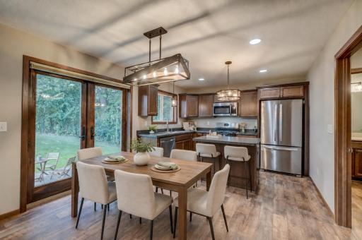 556 Pleasant Drive, Prescott, WI 54021